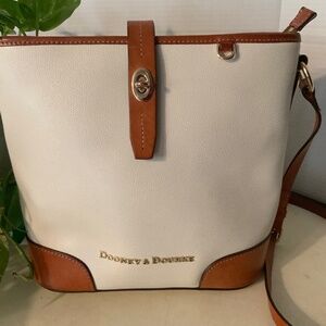 Dooney & Bourke Wexford Leather Crossbody Bucket Bag in Ecru